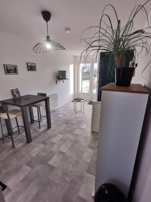 Ocalme, Ideal A 2, Jardin, Plage Bréhal Екстериор снимка